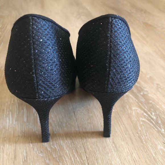 Ann Marino Sz 7.5/8 Sparkly Open Toed Heels - Picture 5 of 9